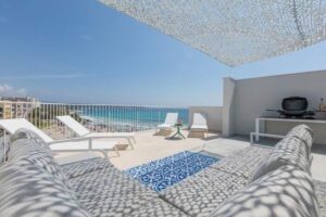 Tolle Meerblick Ferienwohnung mit Terrasse in S’Illot – Cala Morlanda