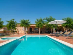 Finca Marila – Stilvolle Ferienvilla mit Pool & Weitblick auf Mallorca