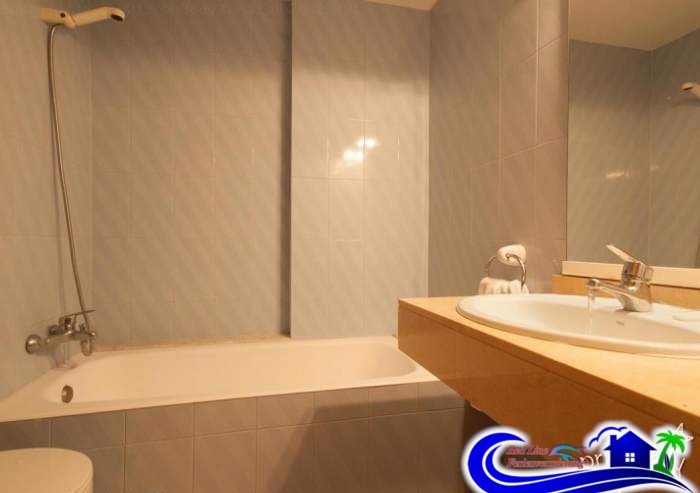 Modernes Apartment mit Poolblick & Balkon – Traumurlaub im Norden Mallorcas