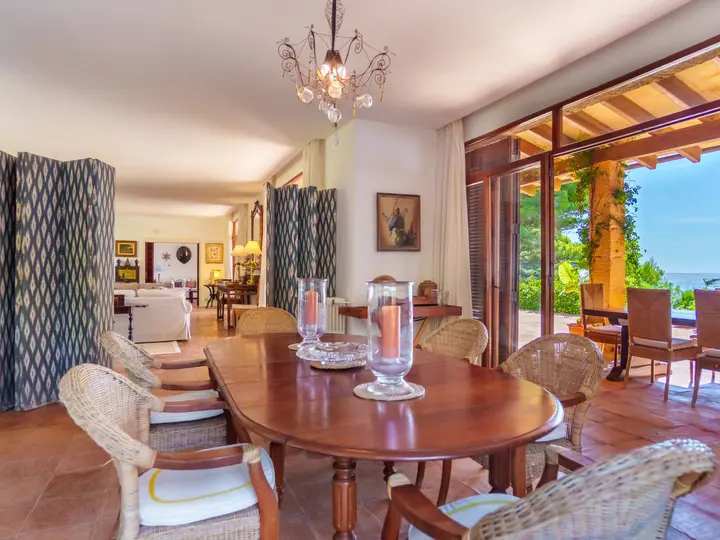 Finca L'Embat – Exklusive Strandvilla an der Costa de los Pinos mit direktem Meerzugang