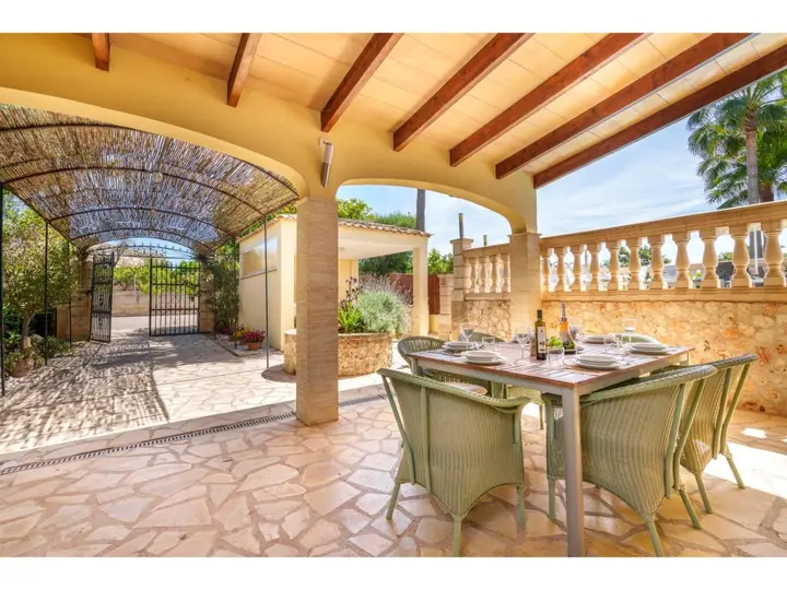 Finca Sa Caseta – Ihr privates Urlaubsparadies mit Pool, Garten & Bergblick in Muro, Mallorca