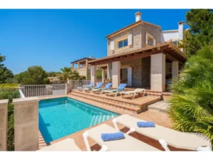 Moderne Villa in Cala Mesquida mit Privatpool und Meerblick – Traumurlaub für bis zu 8 Personen